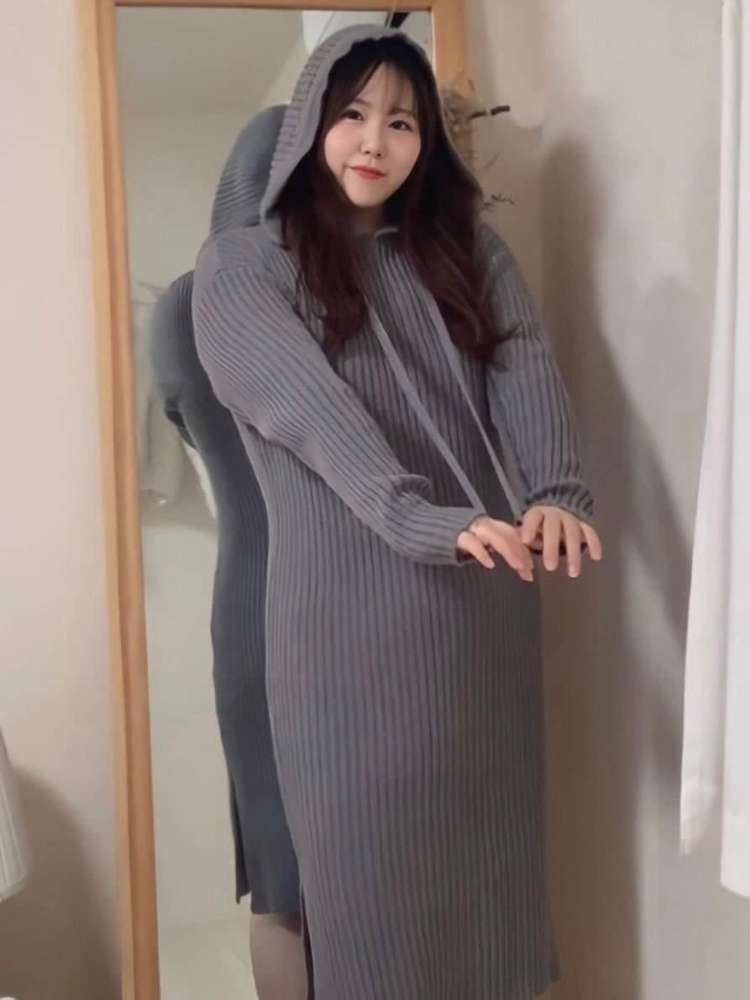 フードが可愛らしいカジュアルスタイル リブニットフード付きワンピース カジュアル シンプル ミモレ丈 セーター 大きいサイズ 韓国 CH7074