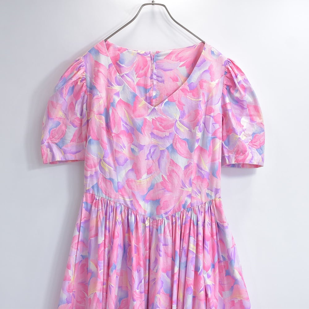 50s-60s Used ピンク系マルチ 花柄プリント ヴィンテージ サーキュラーワンピース USED ヴィンテージ ビンテージ 古着 レディース Mサイズ相当