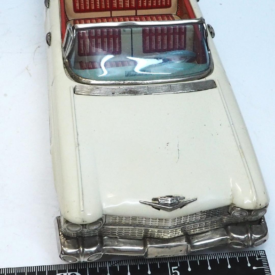 萬代屋【60sキャデラック コンバーチブル 大サイズ 白】ブリキ 自動車 