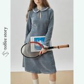 淡青に滲む余白：レースカラーワンピース《XU0279》