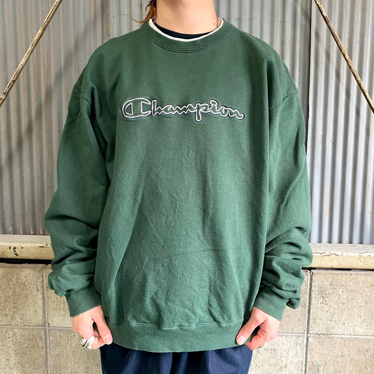 90年代 Champion チャンピオン フロントロゴ刺繍 レイヤードネック スウェット メンズXL相当 古着 トレーナー 90s ヴィンテージ  ビンテージ グリーン 緑色【スウェット】 | cave 古着屋【公式】古着通販サイト