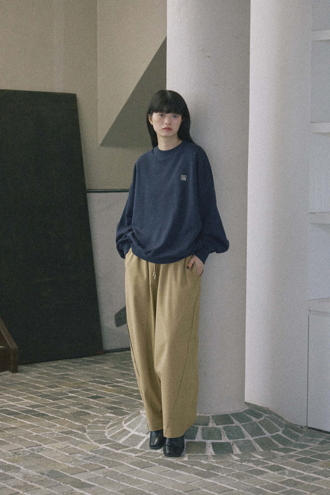DU260707 Volume Logo Sweat【残り7点】