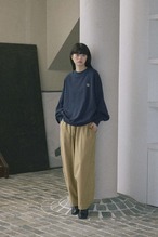 DU260707 Volume Logo Sweat【残り7点】