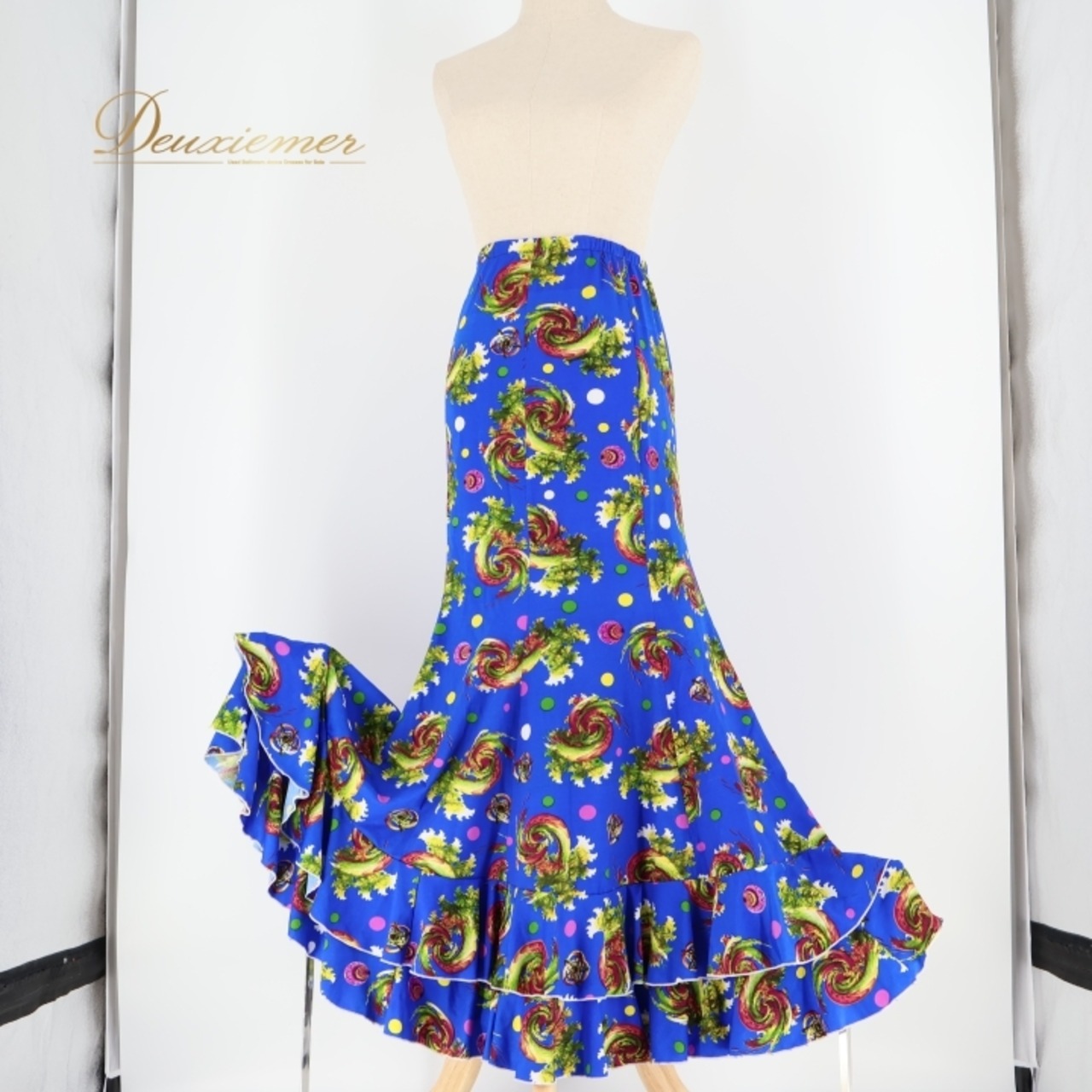 フラメンコ 衣装 ファルダ スカート 青 柄 模様 緑 タイト 軽い 薄い レッスン 練習 お洒落 フリル ブルー系 グリーン系 おしゃれ 女性用 Mサイズ ダンス 練習着 ファッション レディース