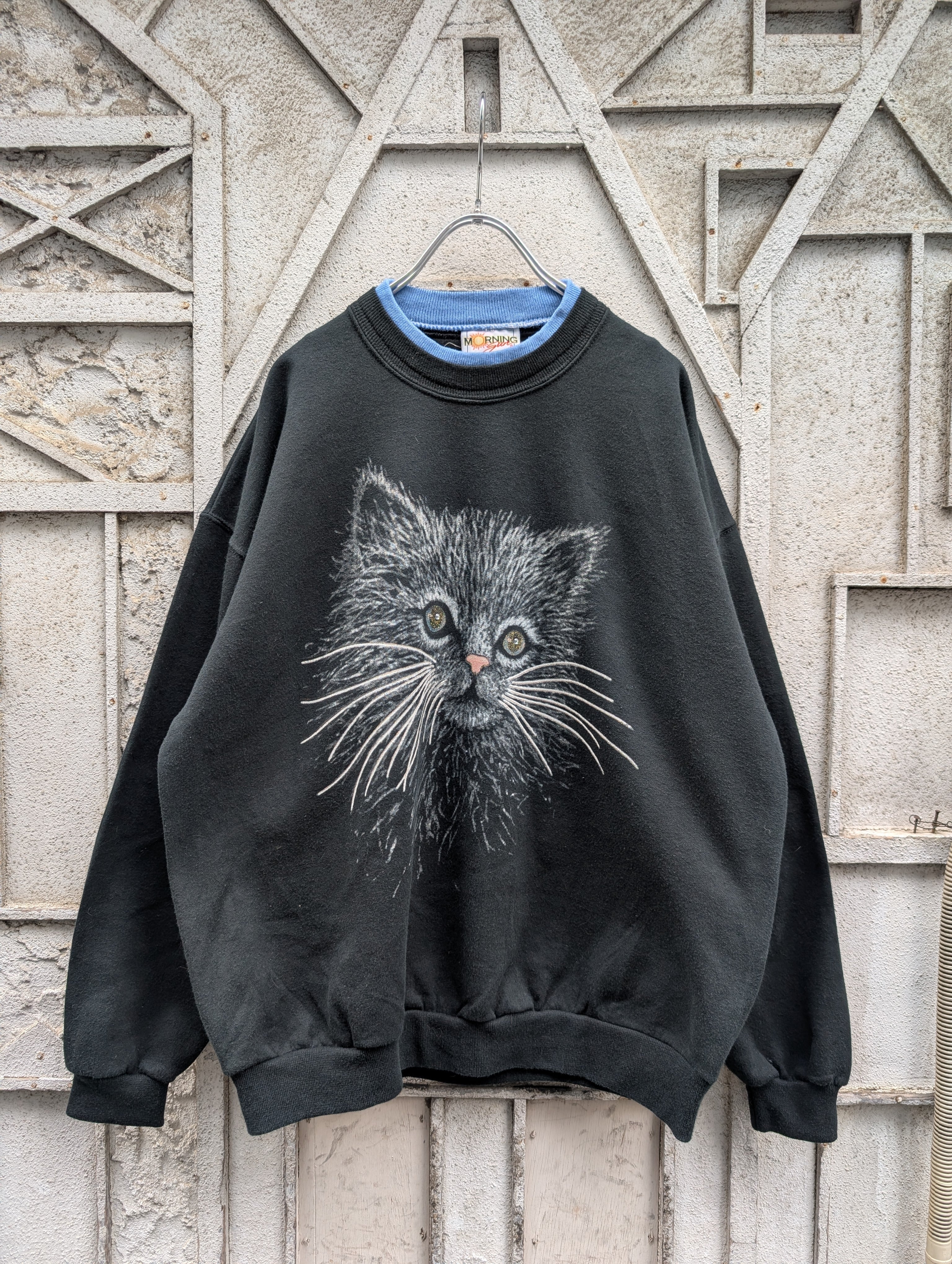 "CAT" rhinestone & lame sweat