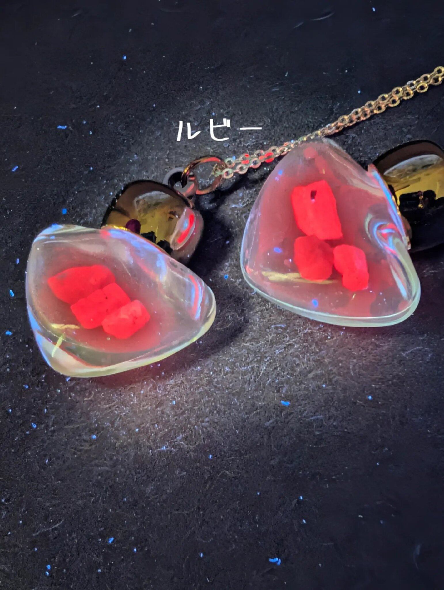 受験のお守りに！八面体ブルーフローライト | CarryLack(鉱物・化石
