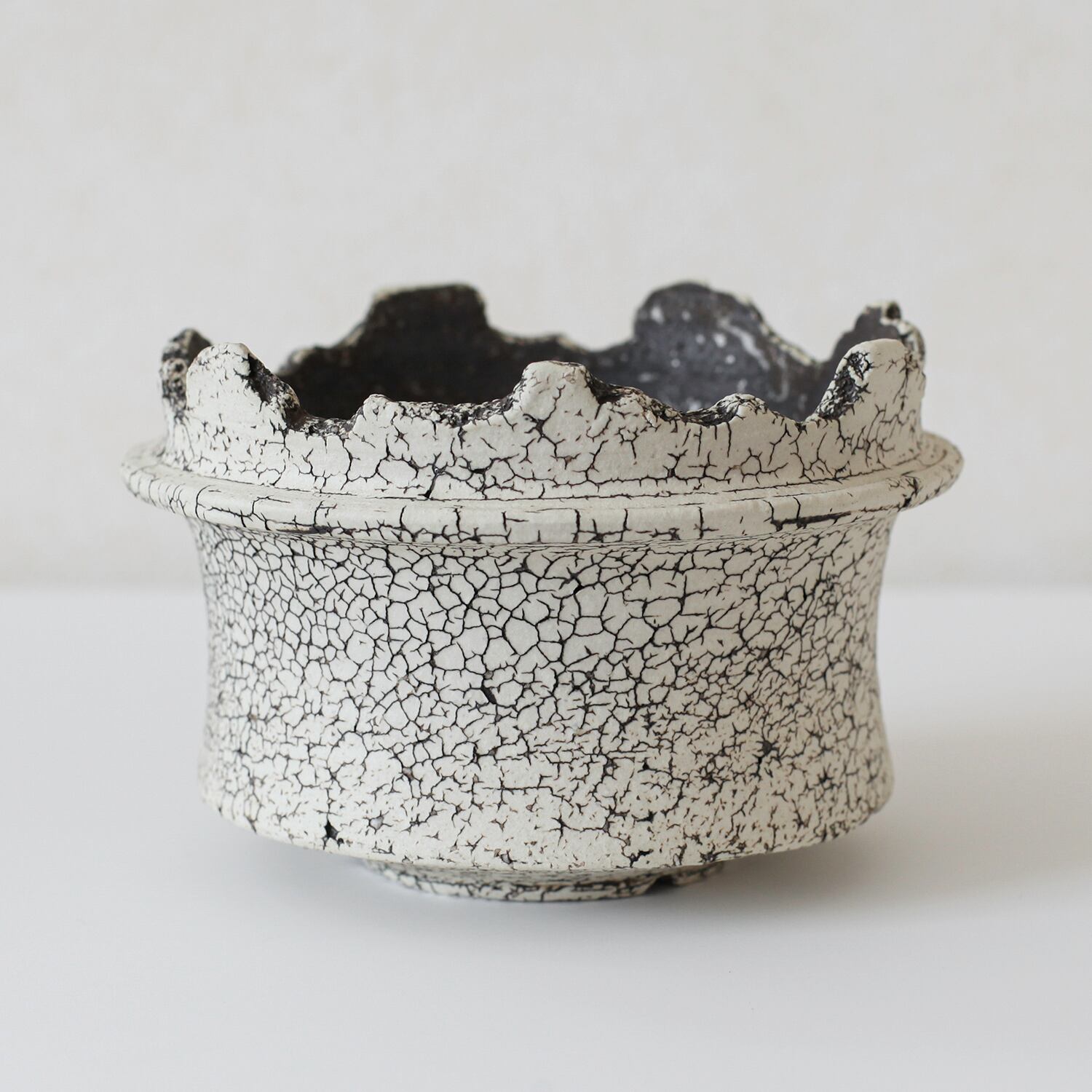 -罅化粧- Cylinder Pot(中根楽) ※Medium No,002