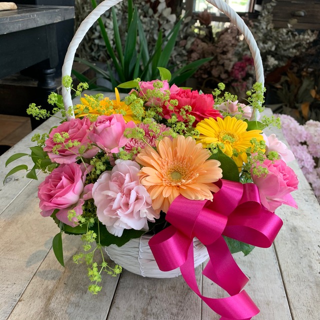【母の日】静岡県産の花を使ったアレンジメント/ピンク
