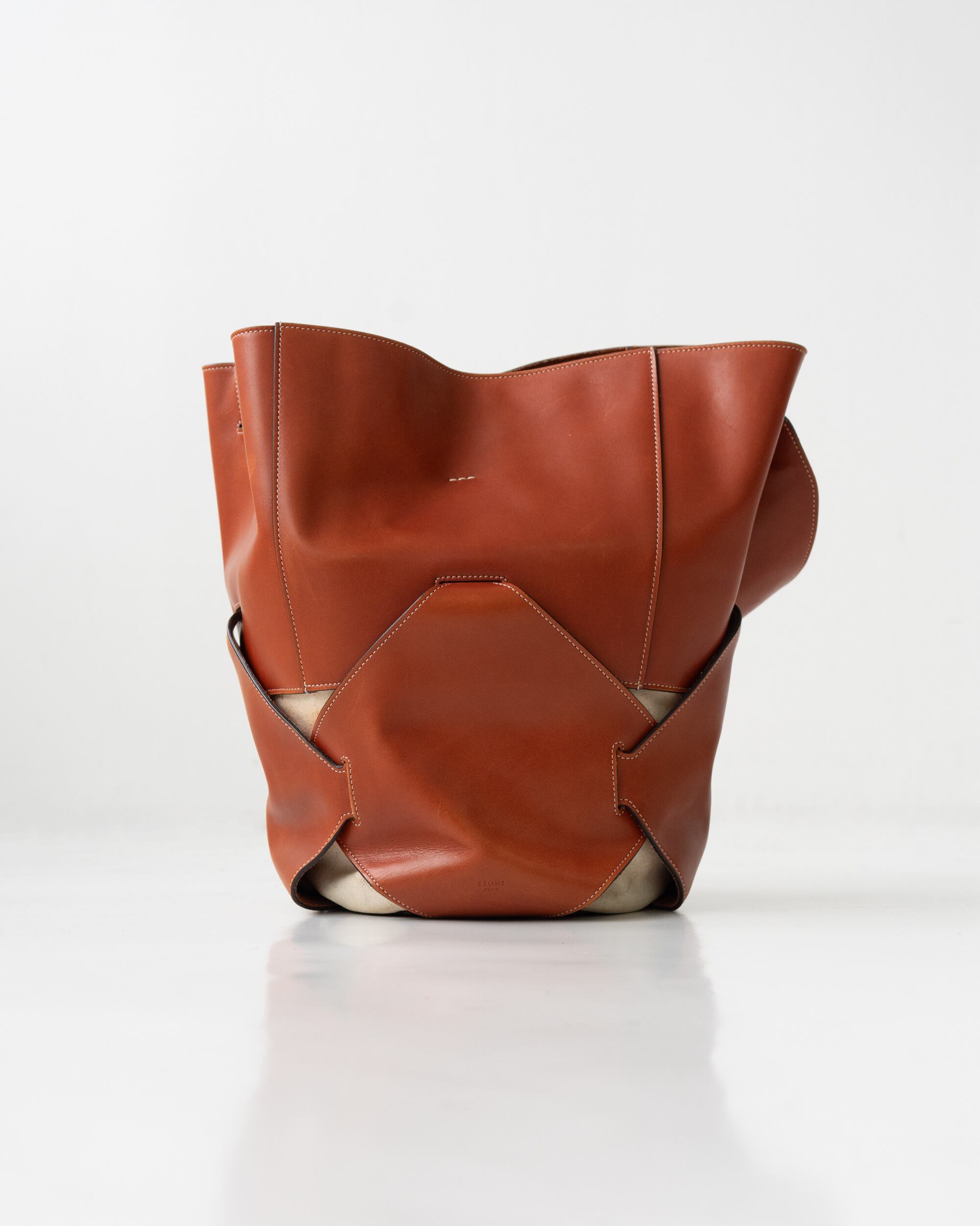 CÉLINE by Phoebe Philo | Re:STATION STORE