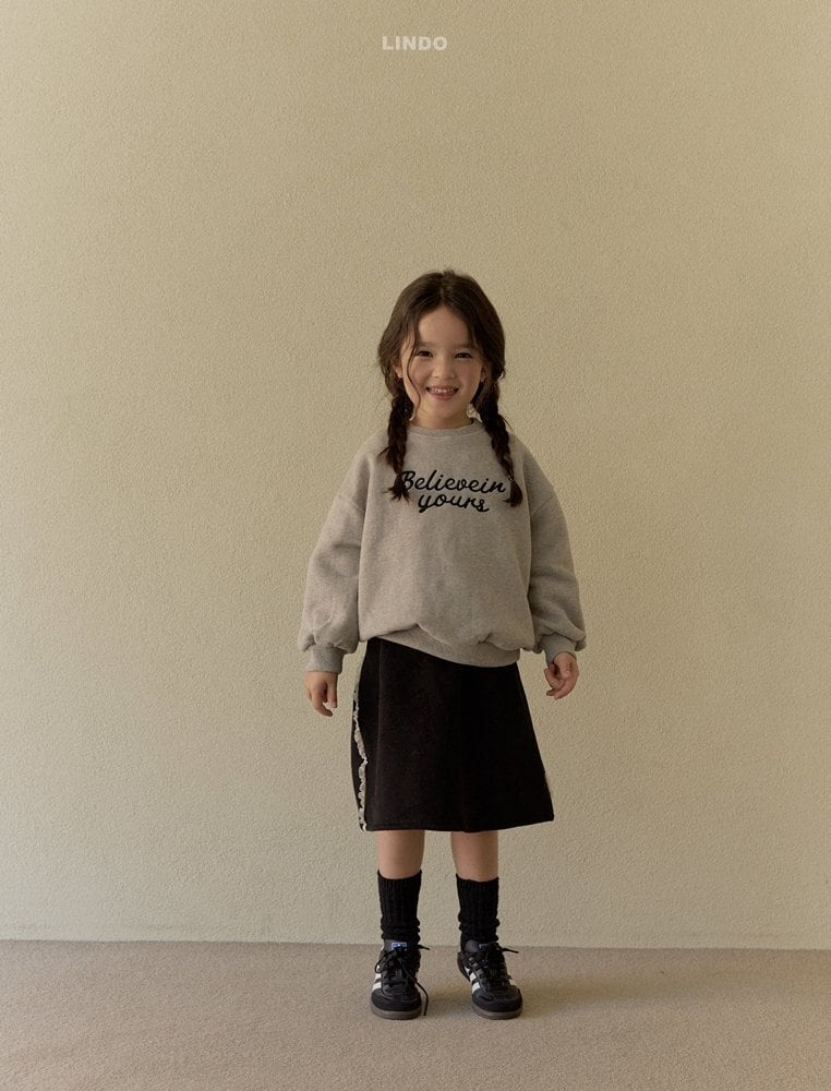 【予約商品】 believe sweatshirt