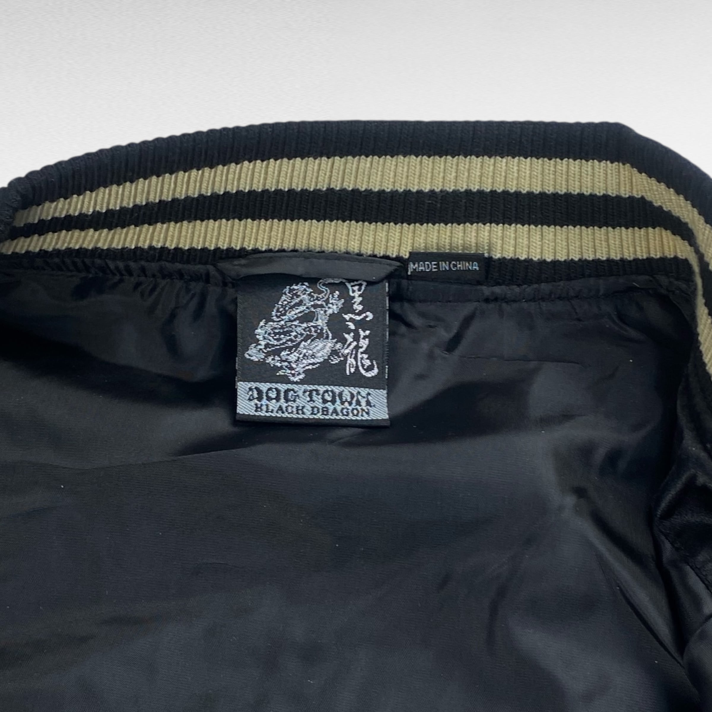 dead stock】 ドッグタウン 黒龍 スカジャンベスト 刺繍 S相当 dp6014