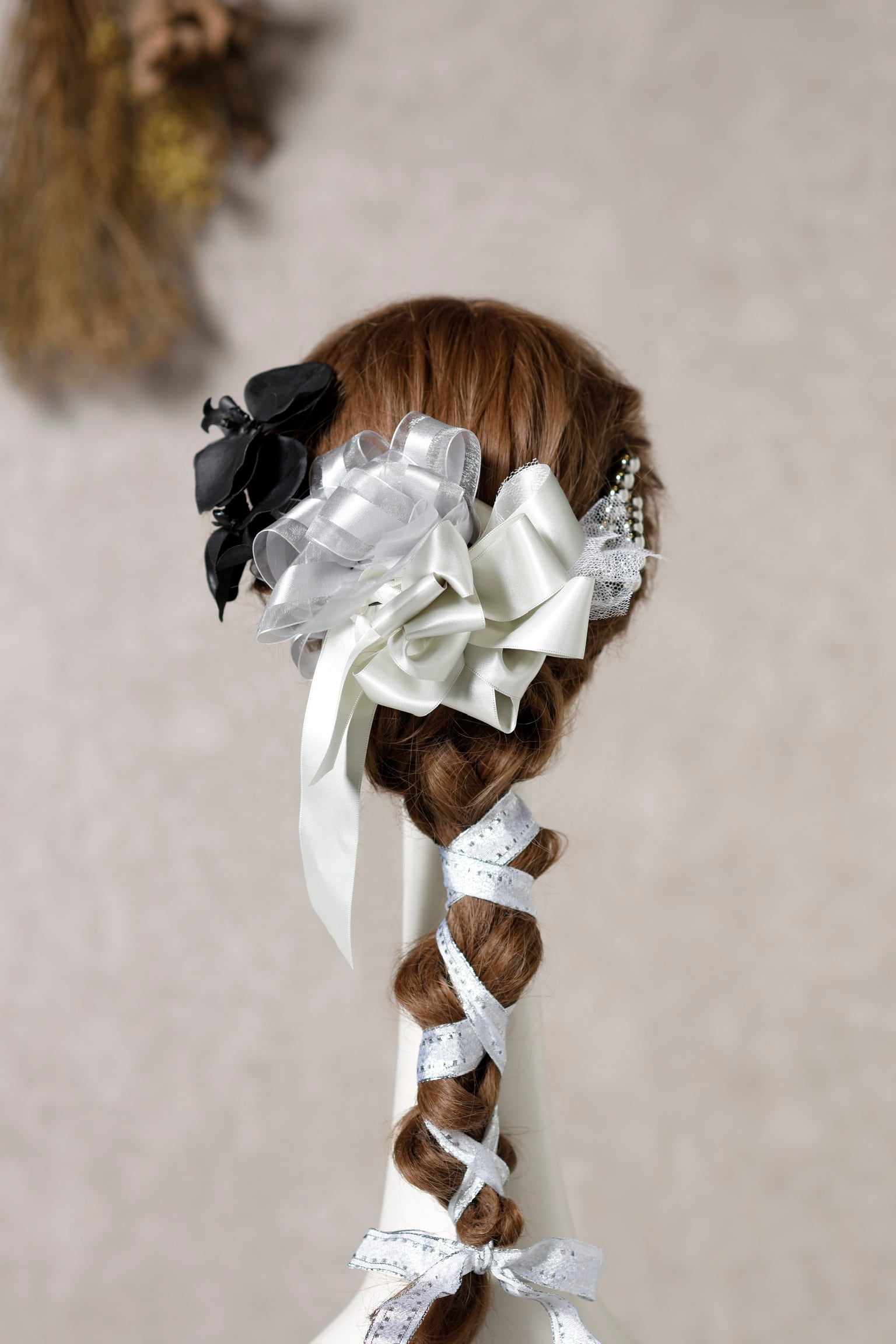 ブラック胡蝶蘭リボン髪飾り 成人式 卒業式 結婚式