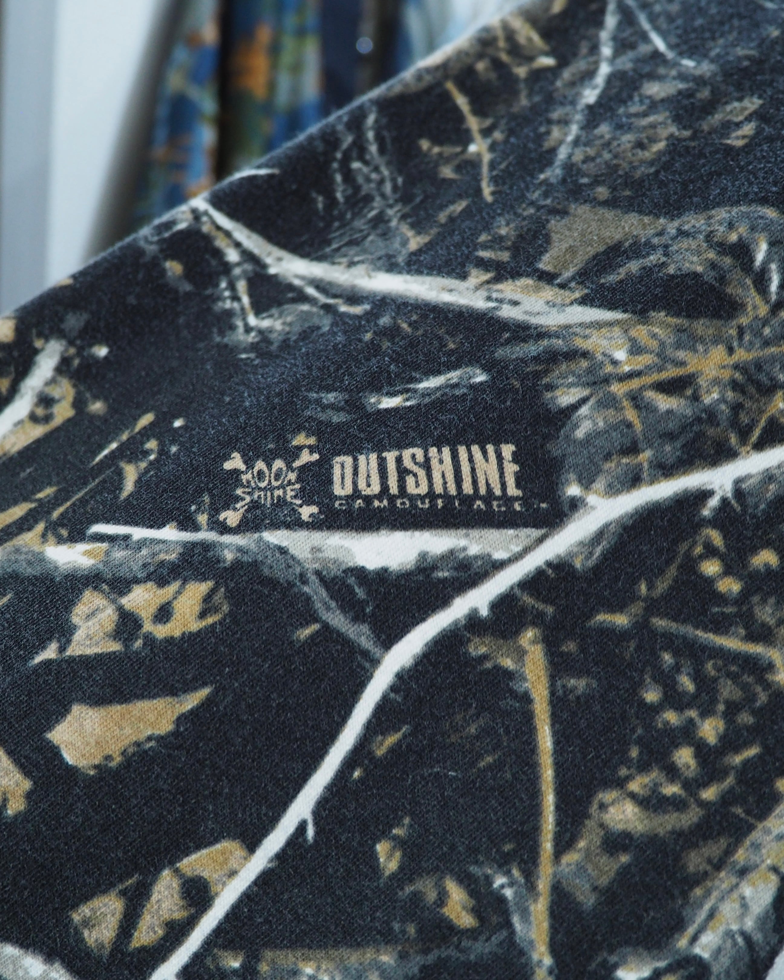 Realtree Camouflage × Barbed wire printed Over silhouette Tee