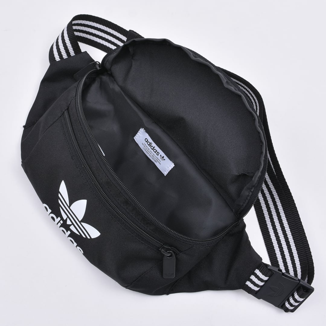 adidasのウエストバッグです。 50%OFF】adidas ウエストバッグ | VOLCAN&APHRODITE 公式通販