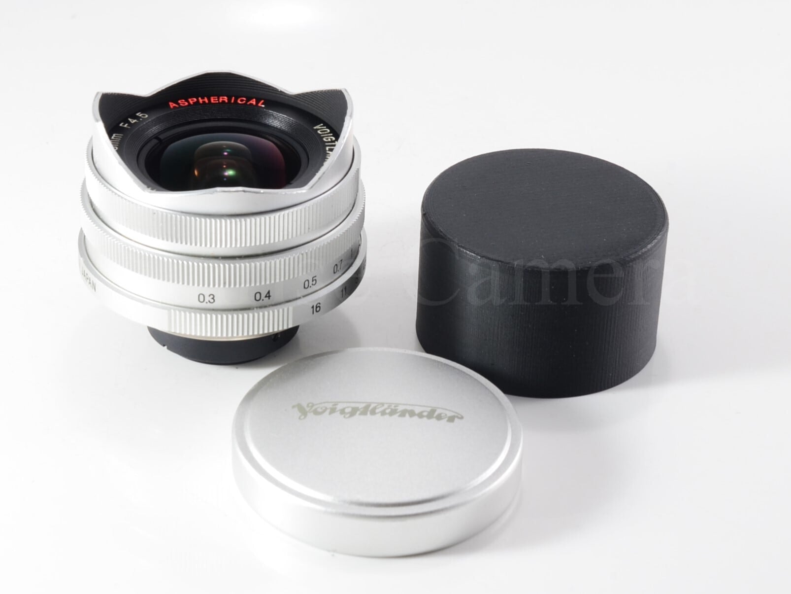 Voigtlander Super wide Heliar 15mm F4.5 ASPHERICAL L39