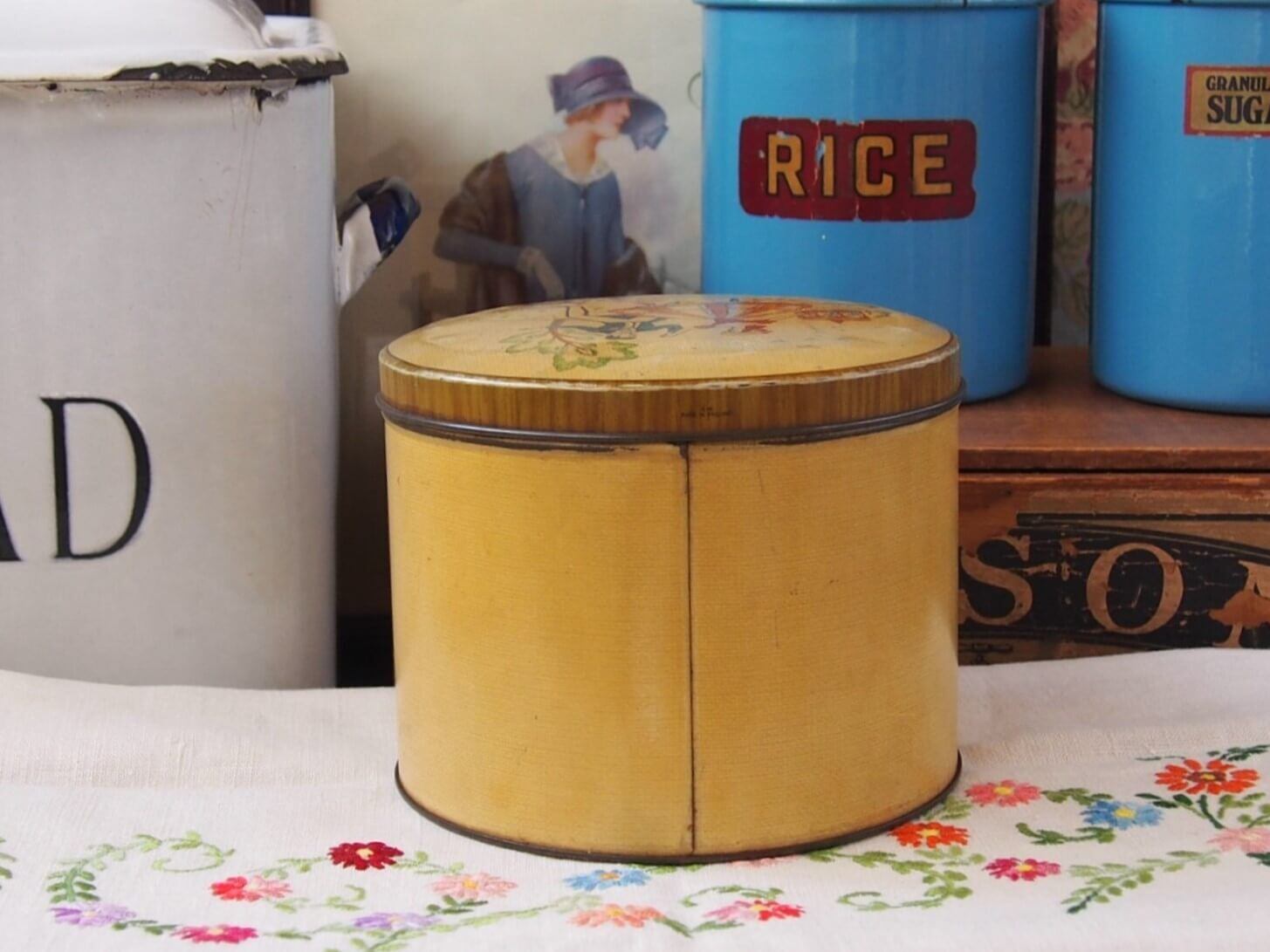 イギリスアンティーク ビスケット缶 BISCUITS TIN | Bonny Bee