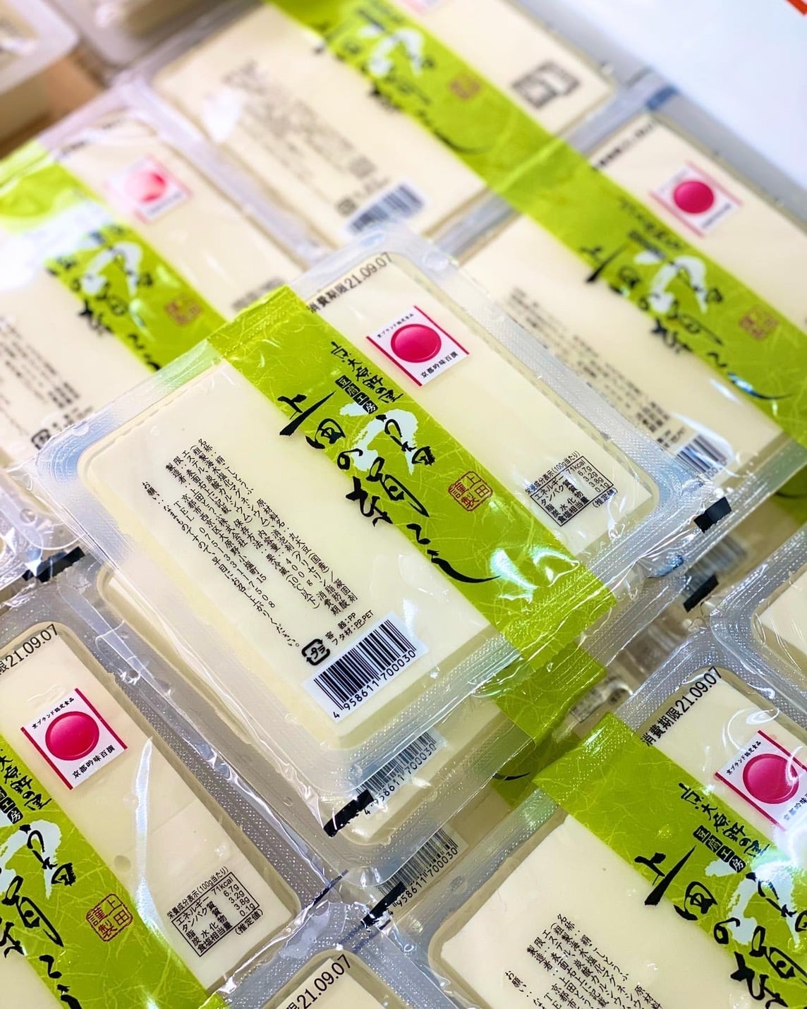 上田の絹こし (400g) | 豆腐の取り寄せ・通販は京都 上田とうふが