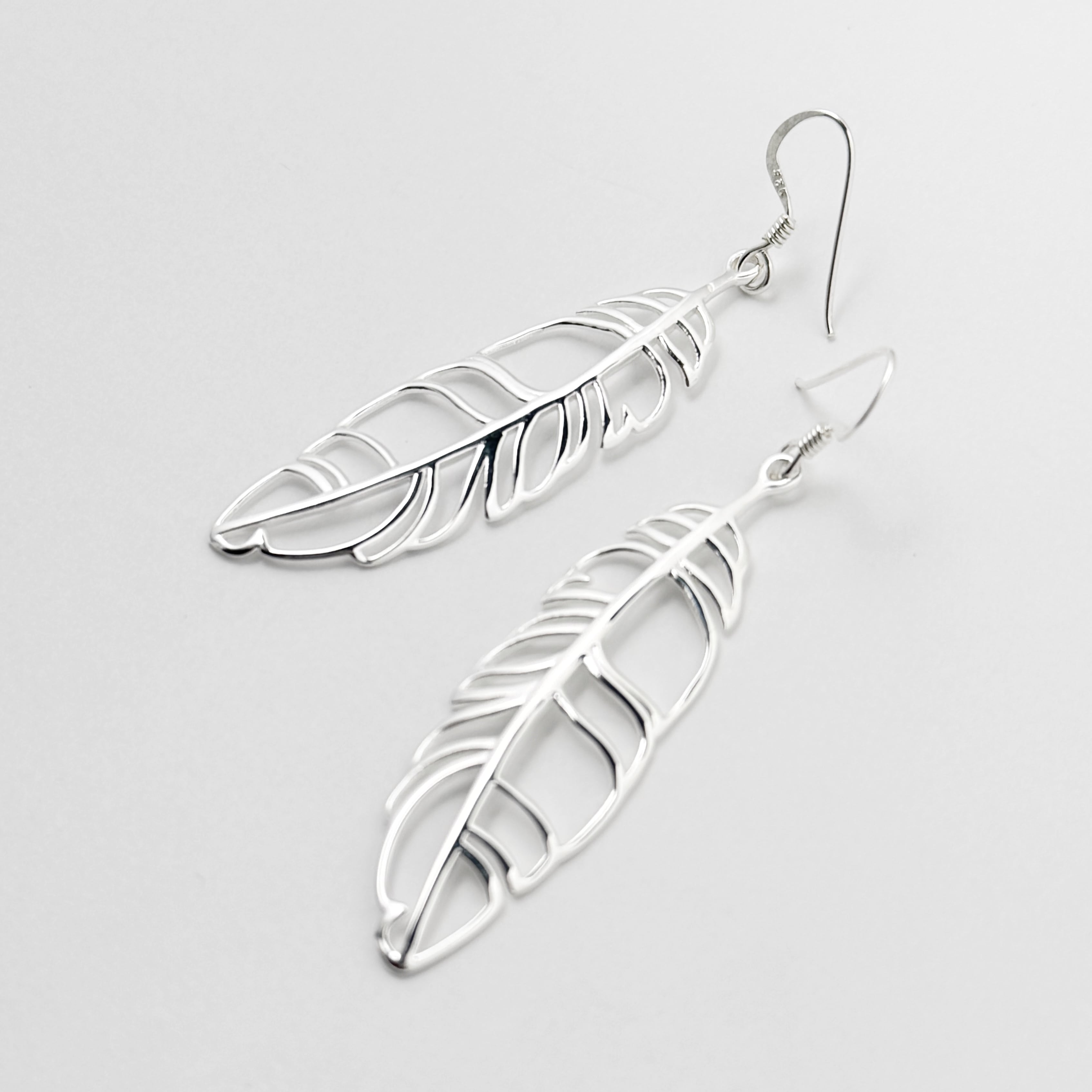 フェザーロングフックピアス 羽 鳥 イーグル