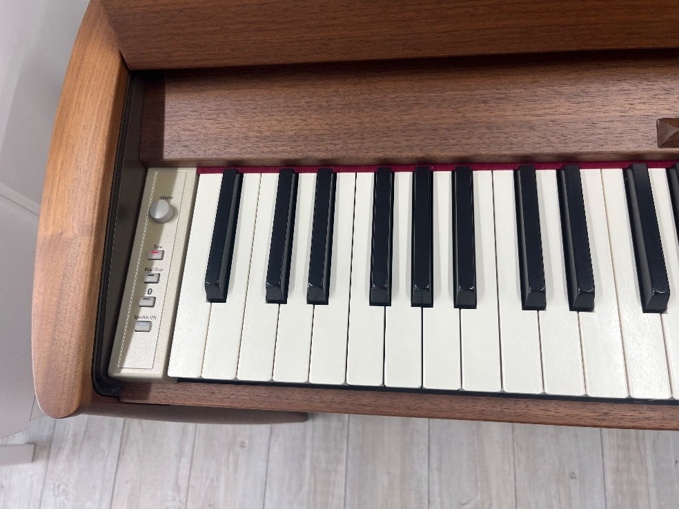 ☆90931【電子ピアノ】ROLAND KF10KW 19年製 | リユース専門店エプコ