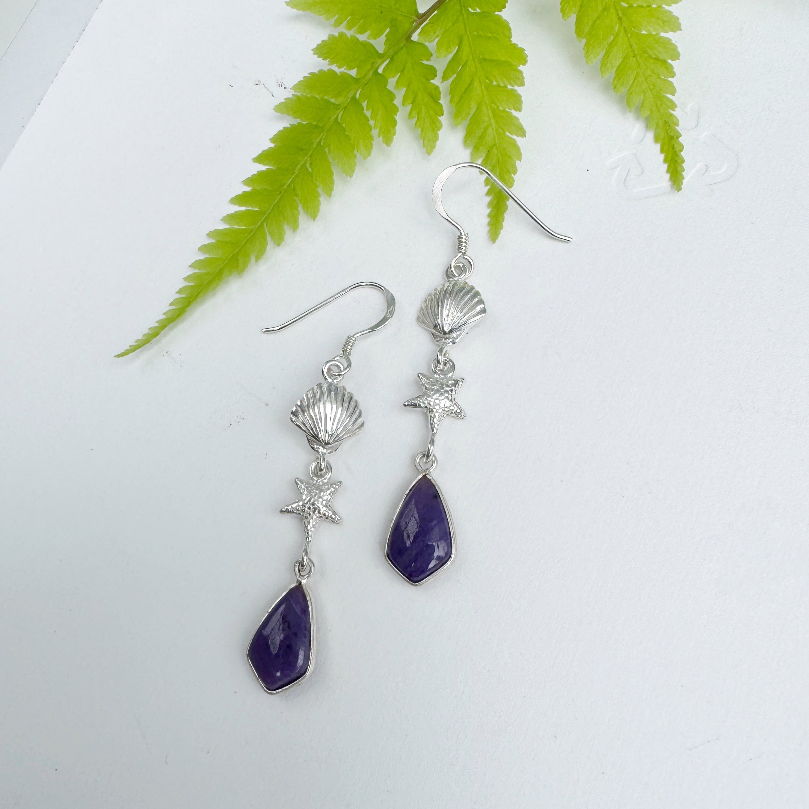 Lagoon Original BEACHY フック ピアス スギライト | 【公式通販】鎌倉