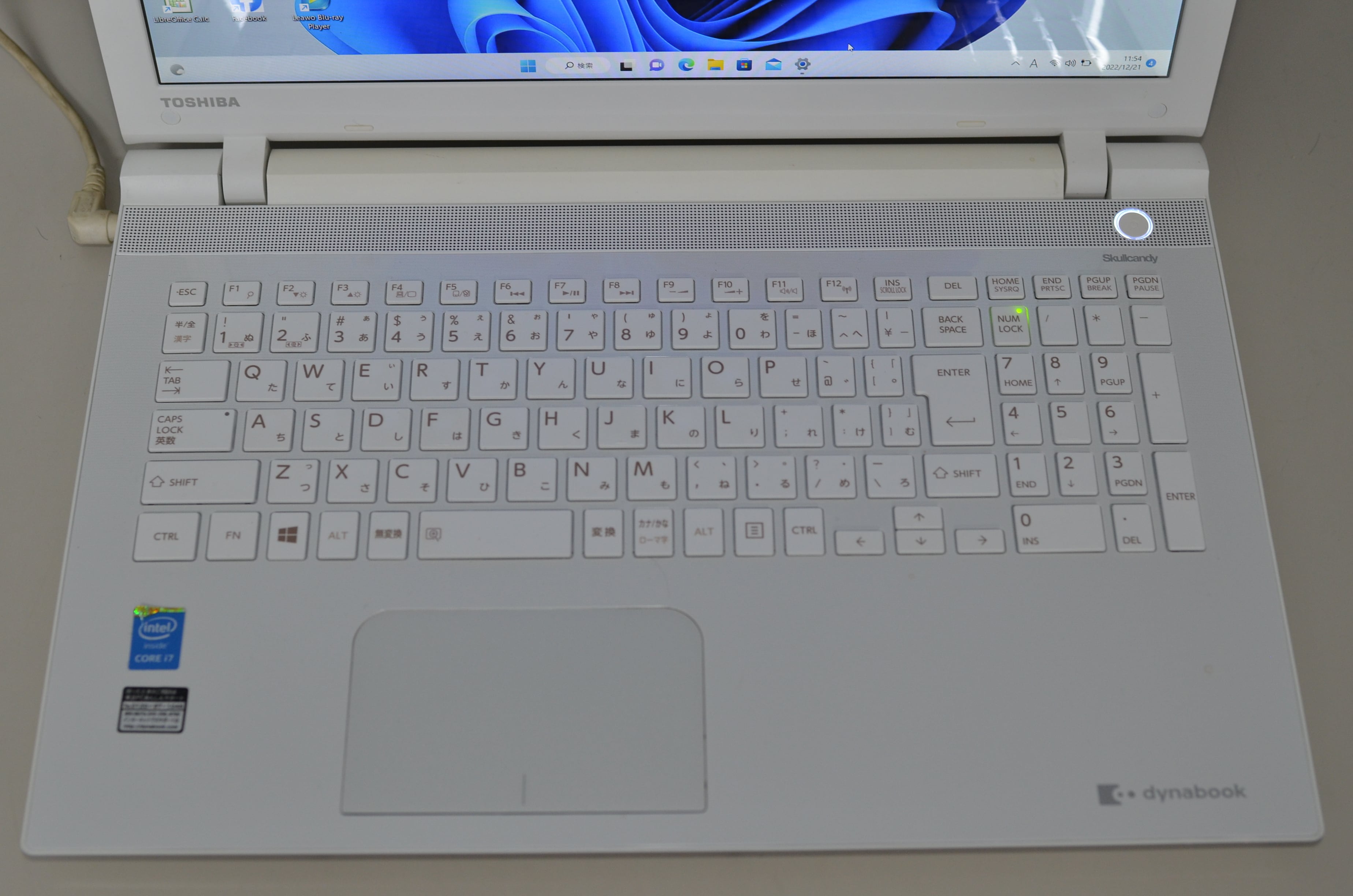 爆速SSD512GB 東芝 T75/RW 高性能 i7-5500U/メモリ8GB