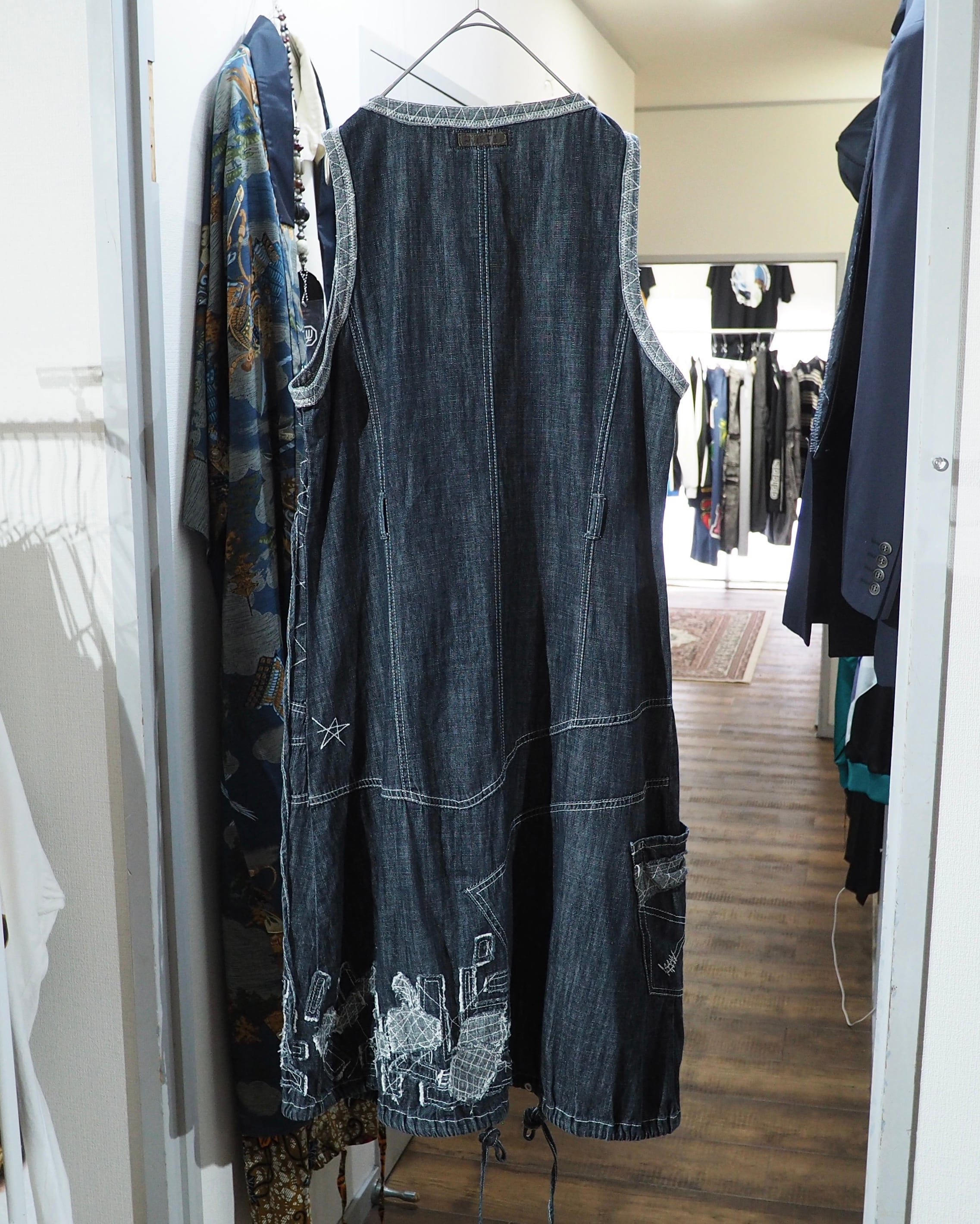 Random Patchwork × White stitch Embroidery vintage Indigo Denim Onepiece