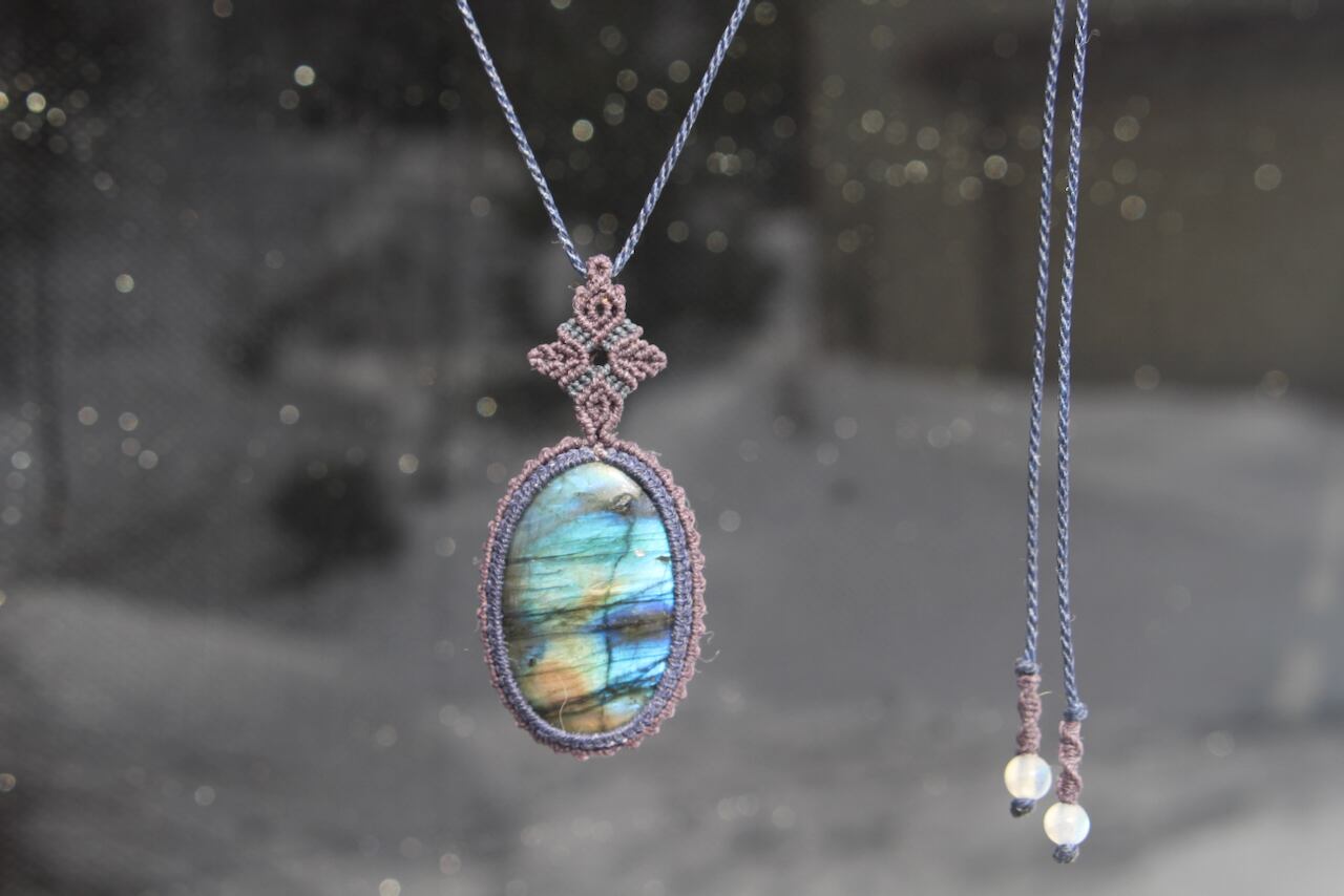 Multi color Labradorite micro macrame pendant