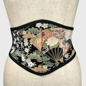着物コルセット（舞扇・黒留袖より制作）Kimono Corset (Dancing fan・Made of Kurotomesode Kimono)