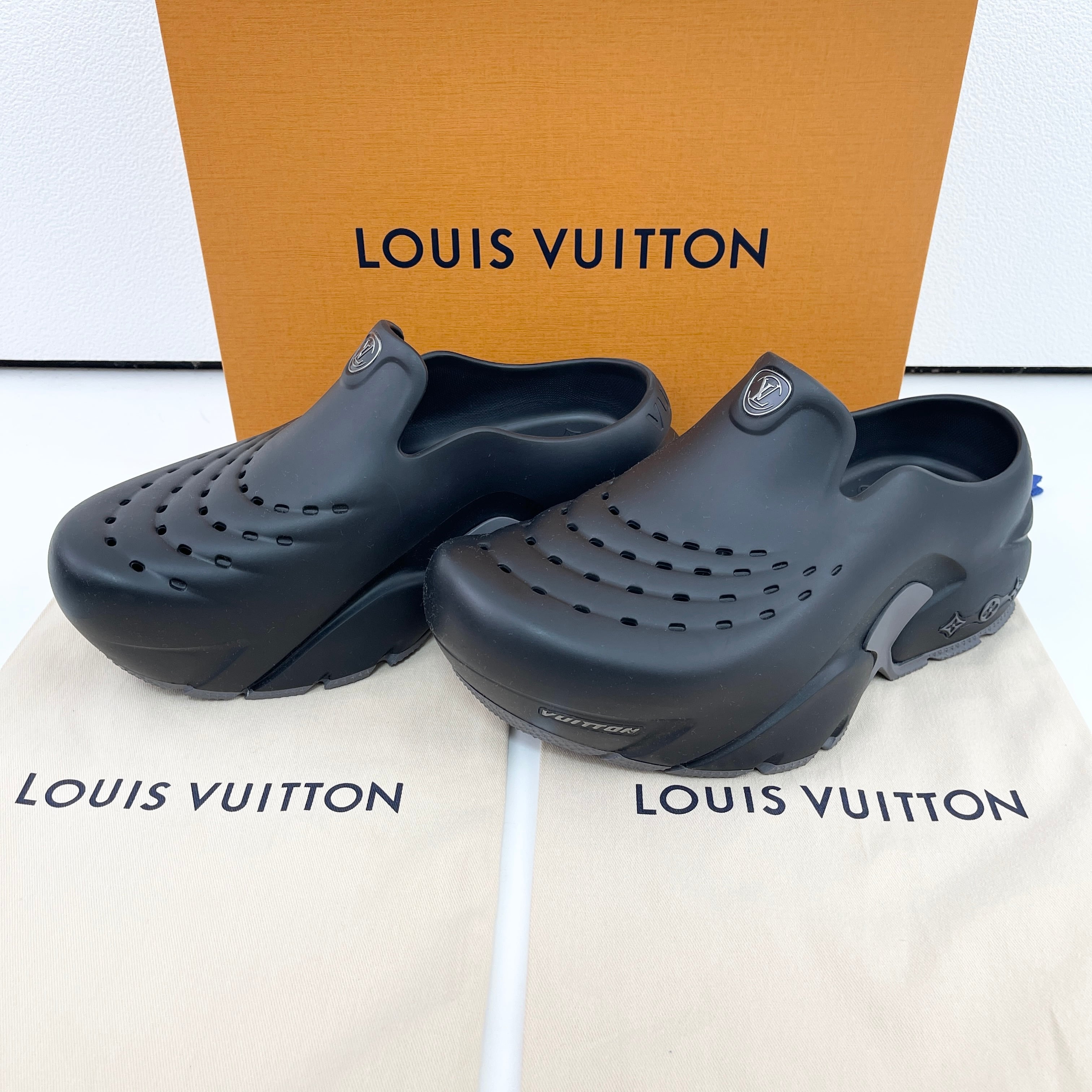 ルイ・ヴィトン LOUIS VUITTON シャークライン メンズ サンダル