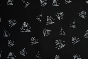 【生地】赤峰清香さん デザイン帆布〈Navy Blue Closet〉【オーシャン（ヨット）】綿10号パラフィン帆布