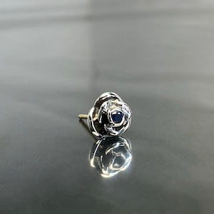 ROSE STUD with SAPPHIRE / ローズピアス・サファイヤ