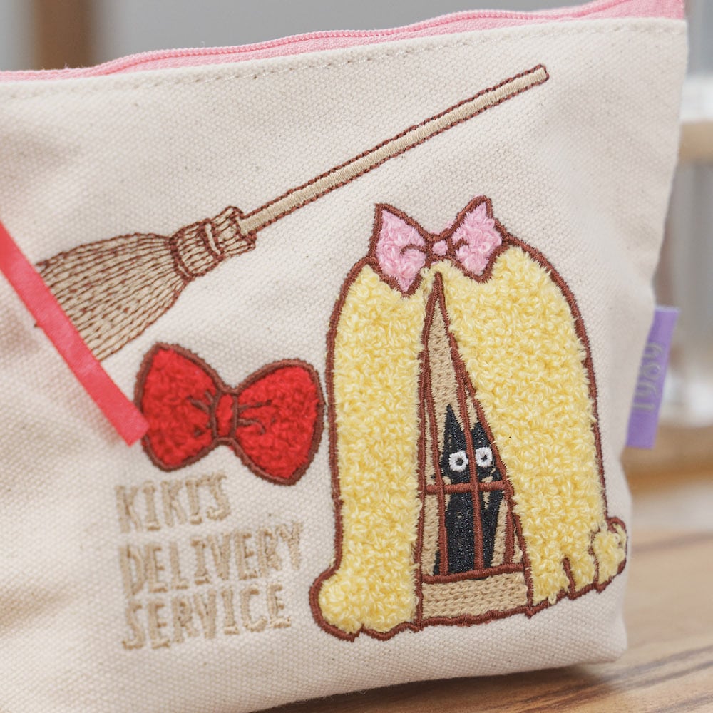 魔女の宅急便 帆布サガラ刺繍ポーチ（2153） | すすのこ商店｜ジブリ
