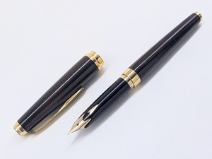 '80s　セーラー万年筆 世界の銘木シリーズ 黒檀 旧　SAILOR　（中字）　18K　　　　　03431
