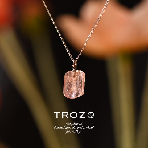 トパーズ 【056 Poppy Collection】 インペリアルトパーズ 鉱物原石 SV925 ネックレス 天然石 アクセサリー (No.3142)