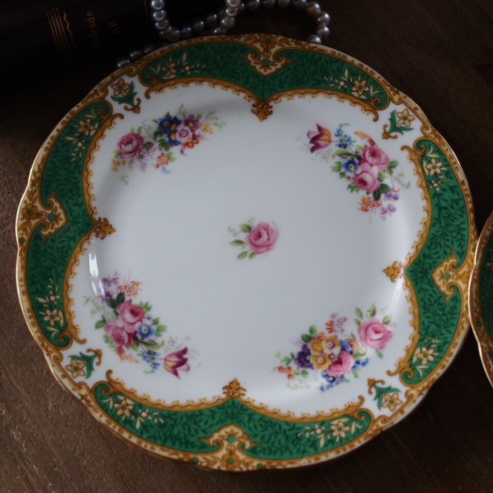 英国Paragon】パラゴン 1940年代製グリーン＆金彩フローラル トリオ