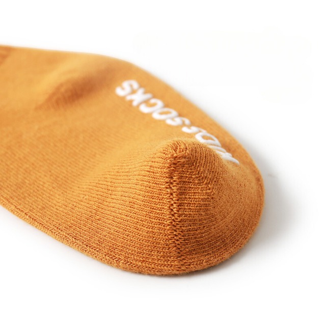 【即納】こっくりカラーの滑り止め付きハイソックス