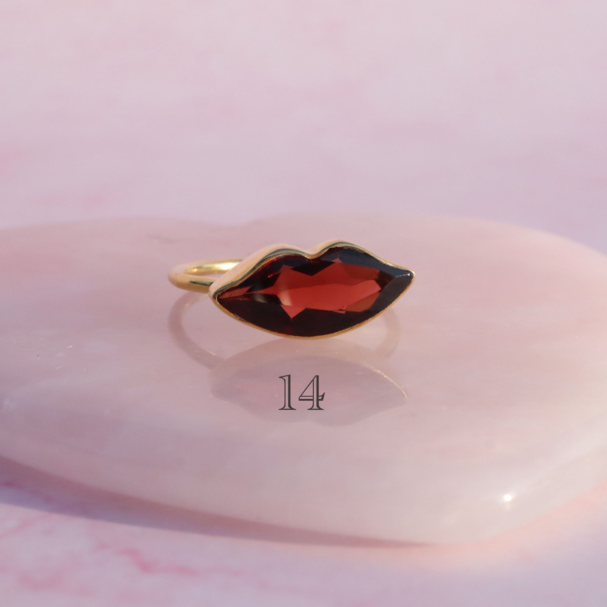 ⭐︎再入荷(10.5, 13,14号) Garnet Lip ring ガーネットリップリング