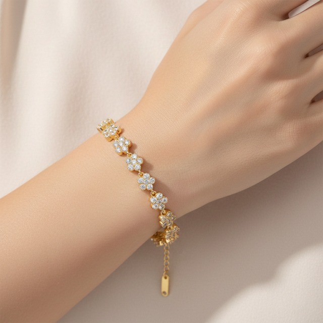4pattern zirconia bracelet