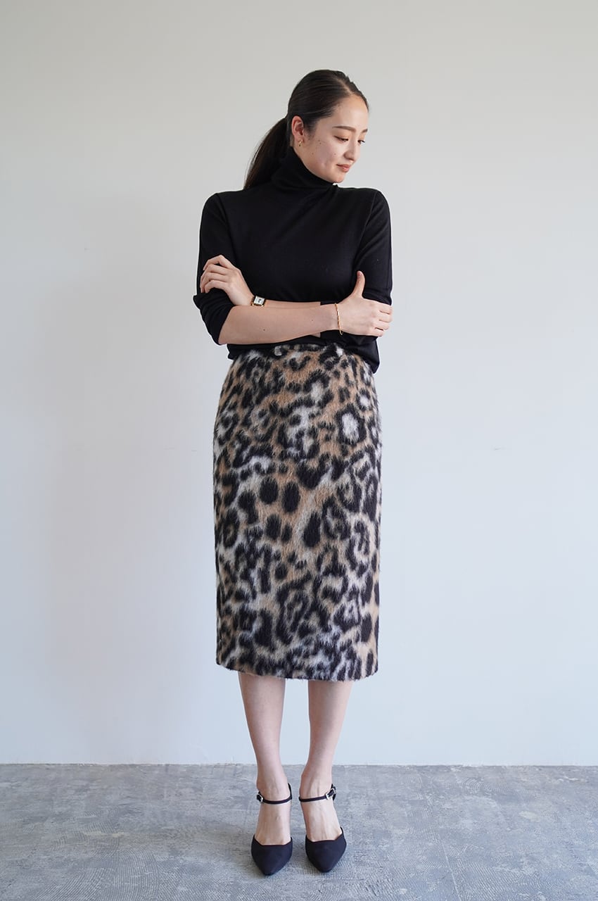 N21 レオパード柄ペンシルタイトスカート | LA VOIE LACTÉE
