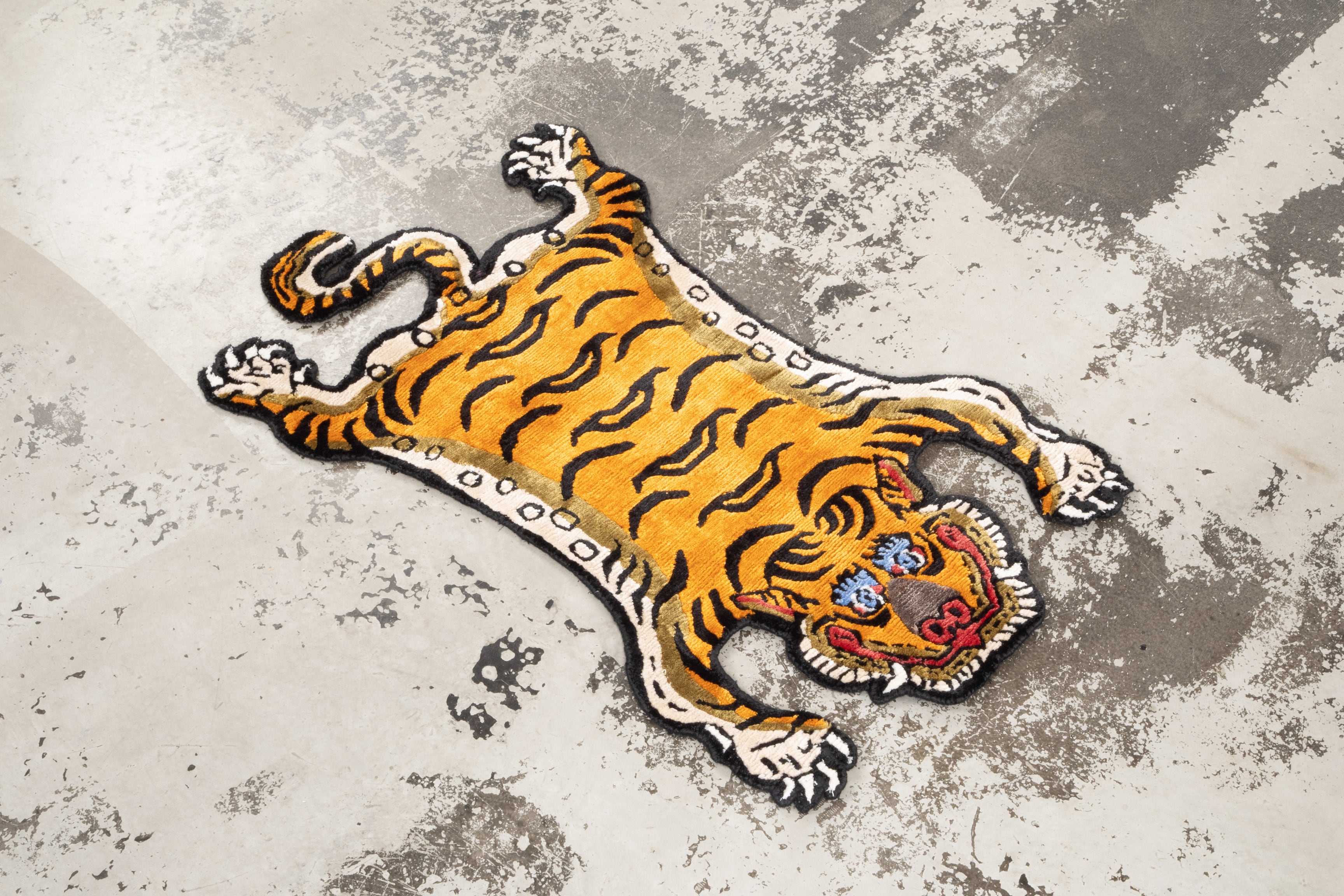 チベタンタイガーラグ TIBETAN TIGER RUG(チベタンタイガーラグ) Sサイズ 60×100cm