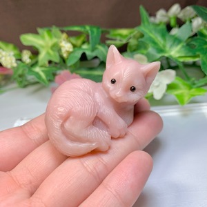 25.ピンクオパール猫・インテリア