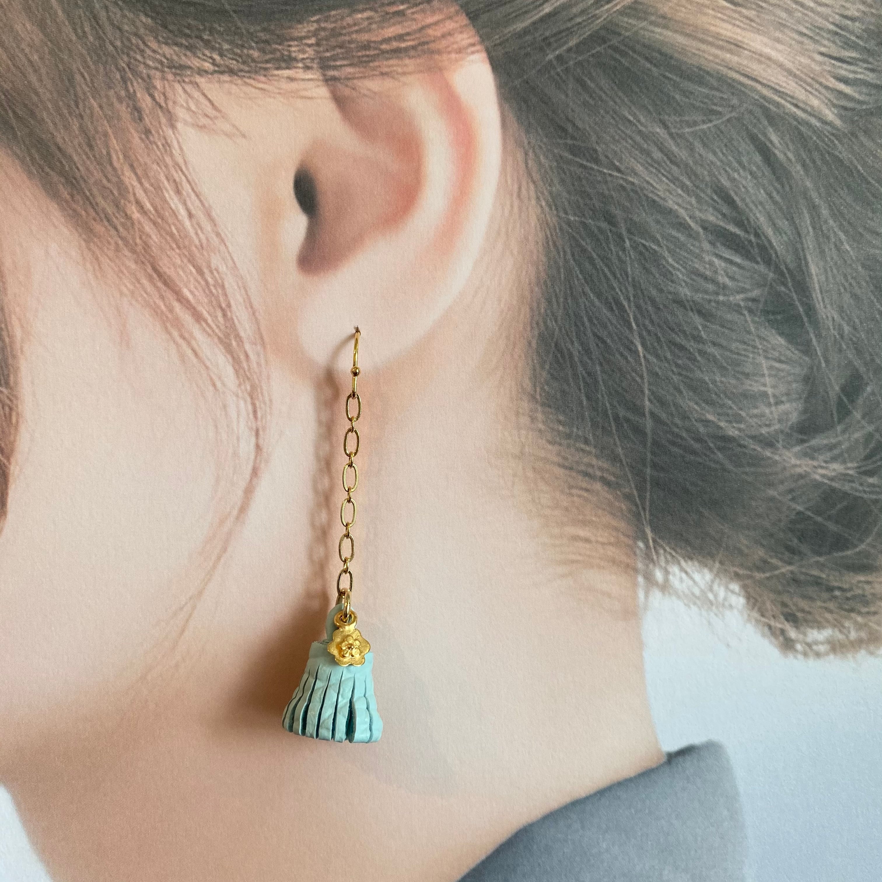 【1184】タッセルピアス•イヤリング 1184】タッセルピアス•イヤリング