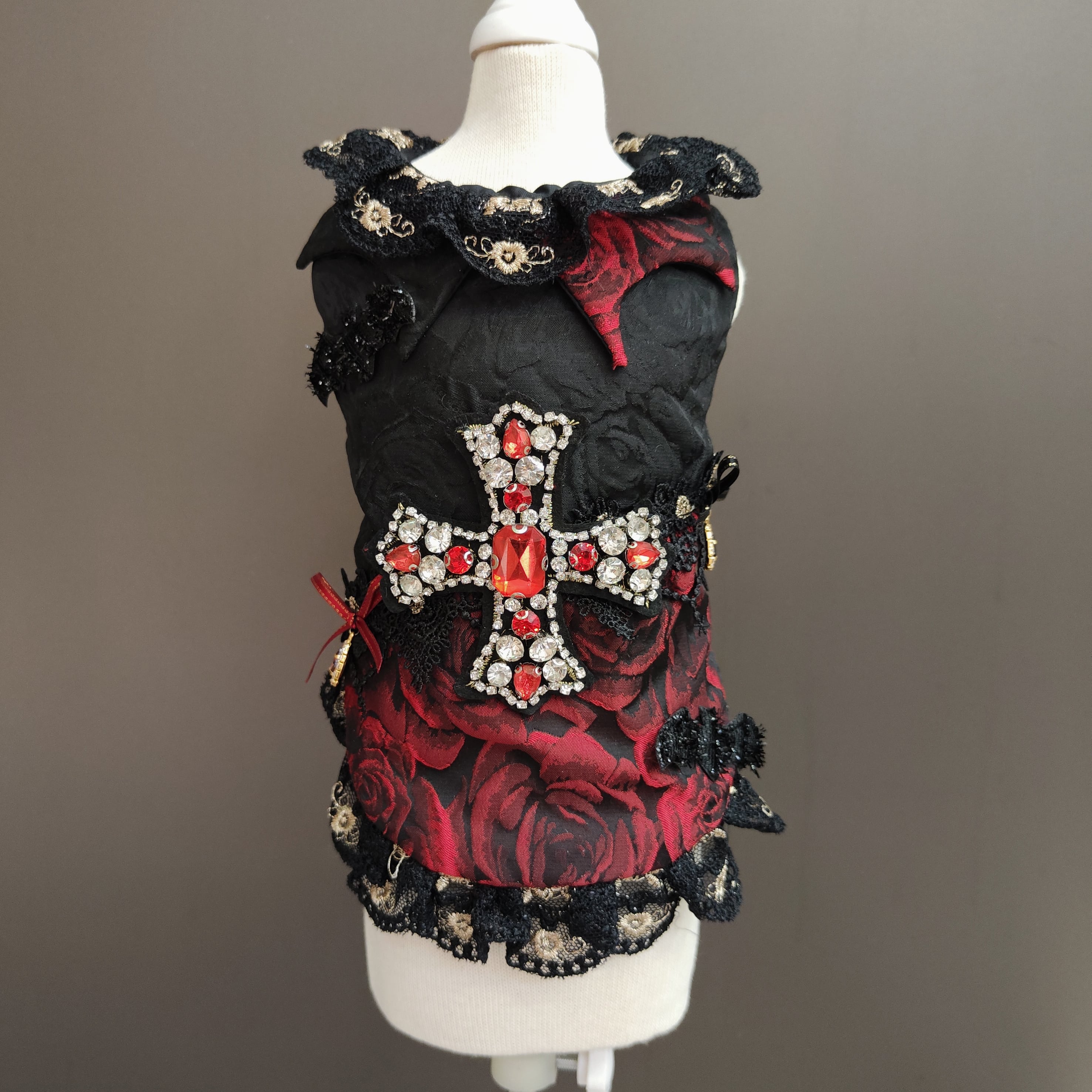 漆黒レースの薔薇物語 00531