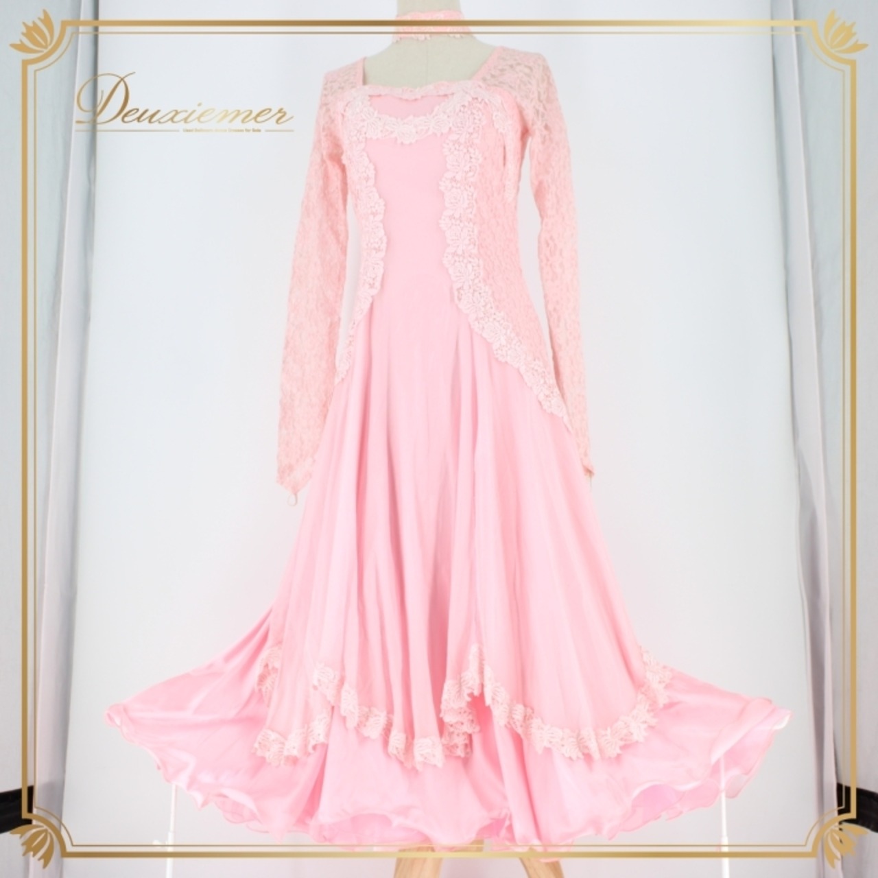 社交ダンス 衣装 スタンダード ドレス ワンピース パーティドレス レディース オールシーズン ピンク系 準正装 デモ レース 花柄 チョーカー 華やか 優雅 繊細 シック 二重スカート ボリューム おそろい チョーカー フェミニン ロマンティック 結婚式 発表会 ダンスイベント エレガント 着心地良い おしゃれ モダン フルフレア 流行 レディス 着用シーン多様