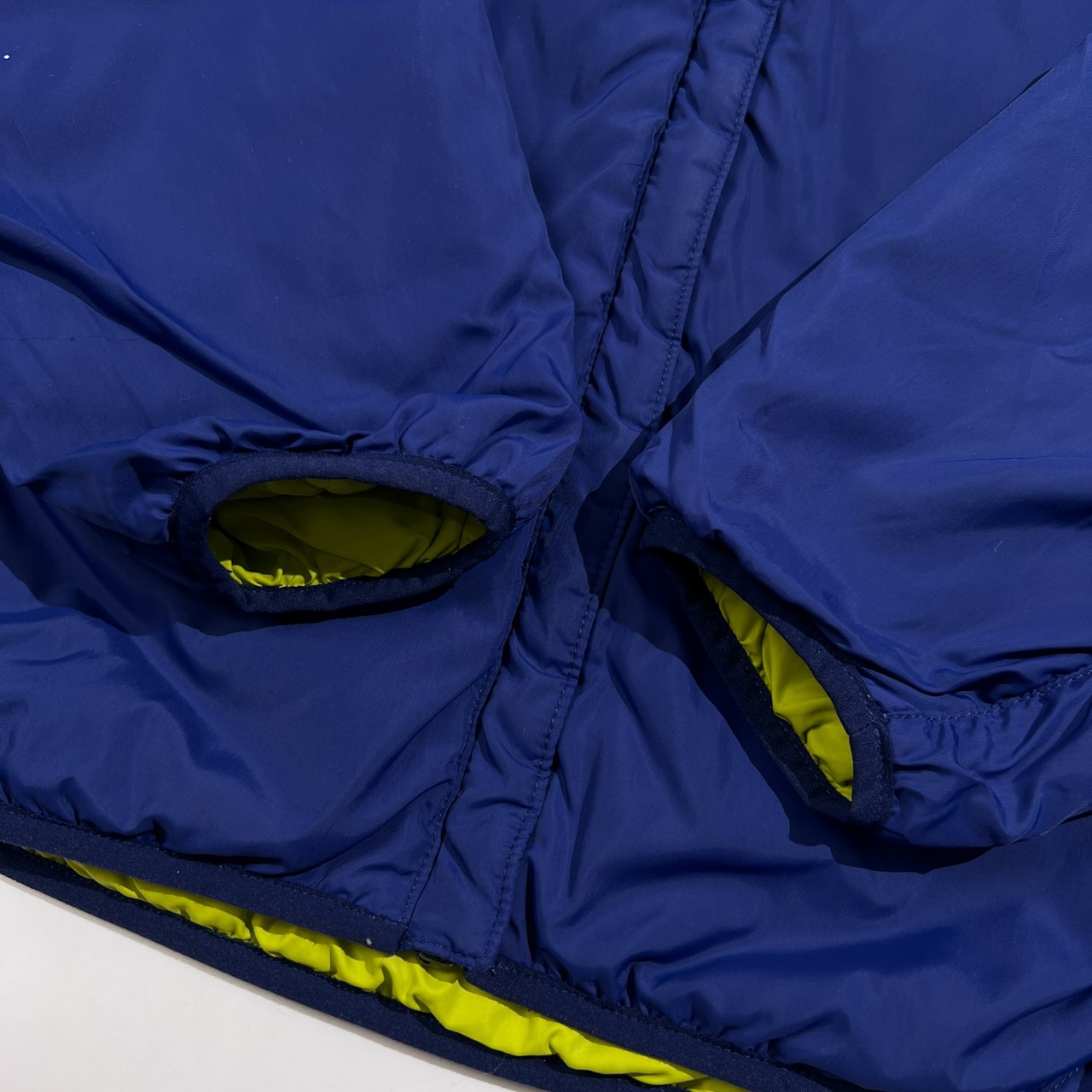 mont-bell モンベル サーマラップ パーカ 中綿 ナイロン フーディ ジャケット サイズ M /ブルー×ライムグリーン系 アウトドア 登山 1101409