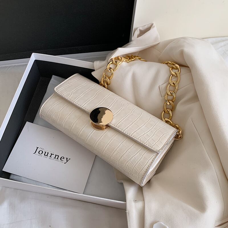 レトロスモールバッグ2020新しい流行のファッション女性バッグオールマッチチェーンワンショルダーバゲットアンダーアームバッグハンドスモールスクエアバッグ 手作りハンドバック11793550270