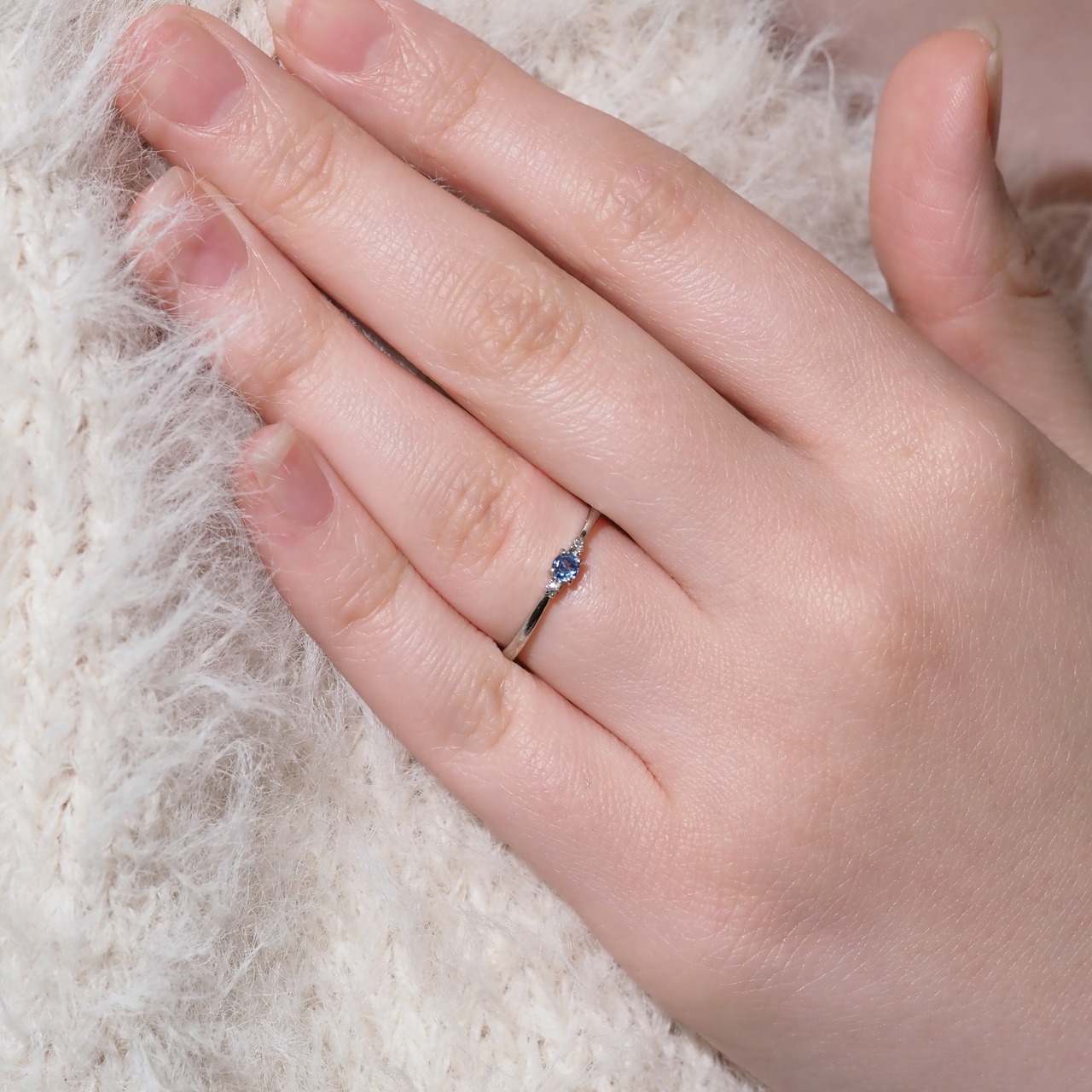 ベニトアイト リング 0.069ct pt900 D0.02ct