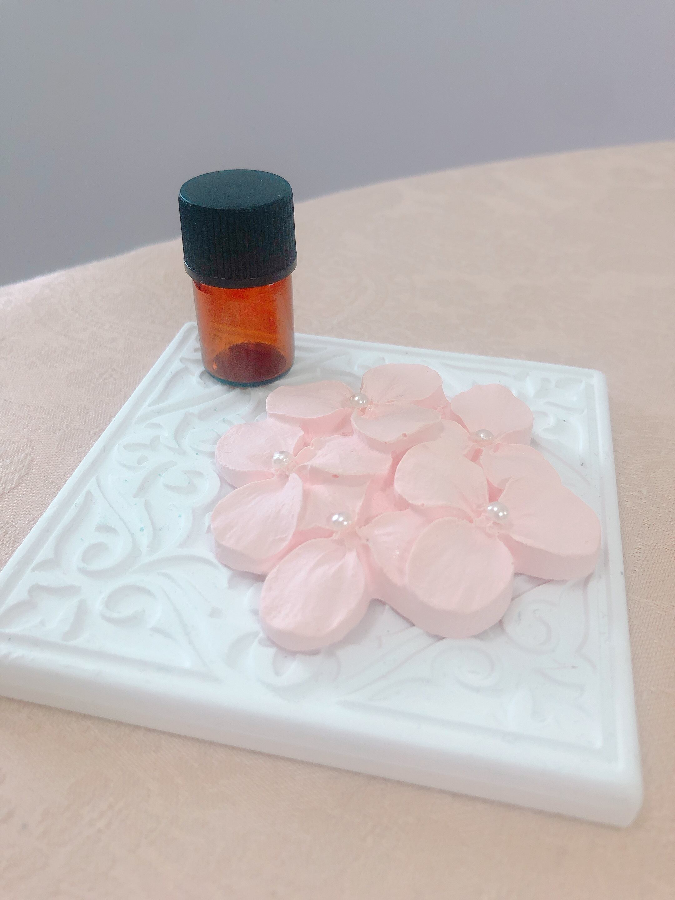 No.1101 アロマストーン✩.*˚フラワームーンサシェ (シンデレラカラー