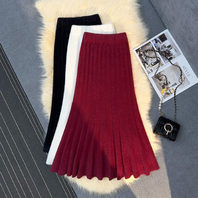 ボトムス スカート 3色展開 ミンク風生地 無地 ブラック ライトベージュ レッド M L