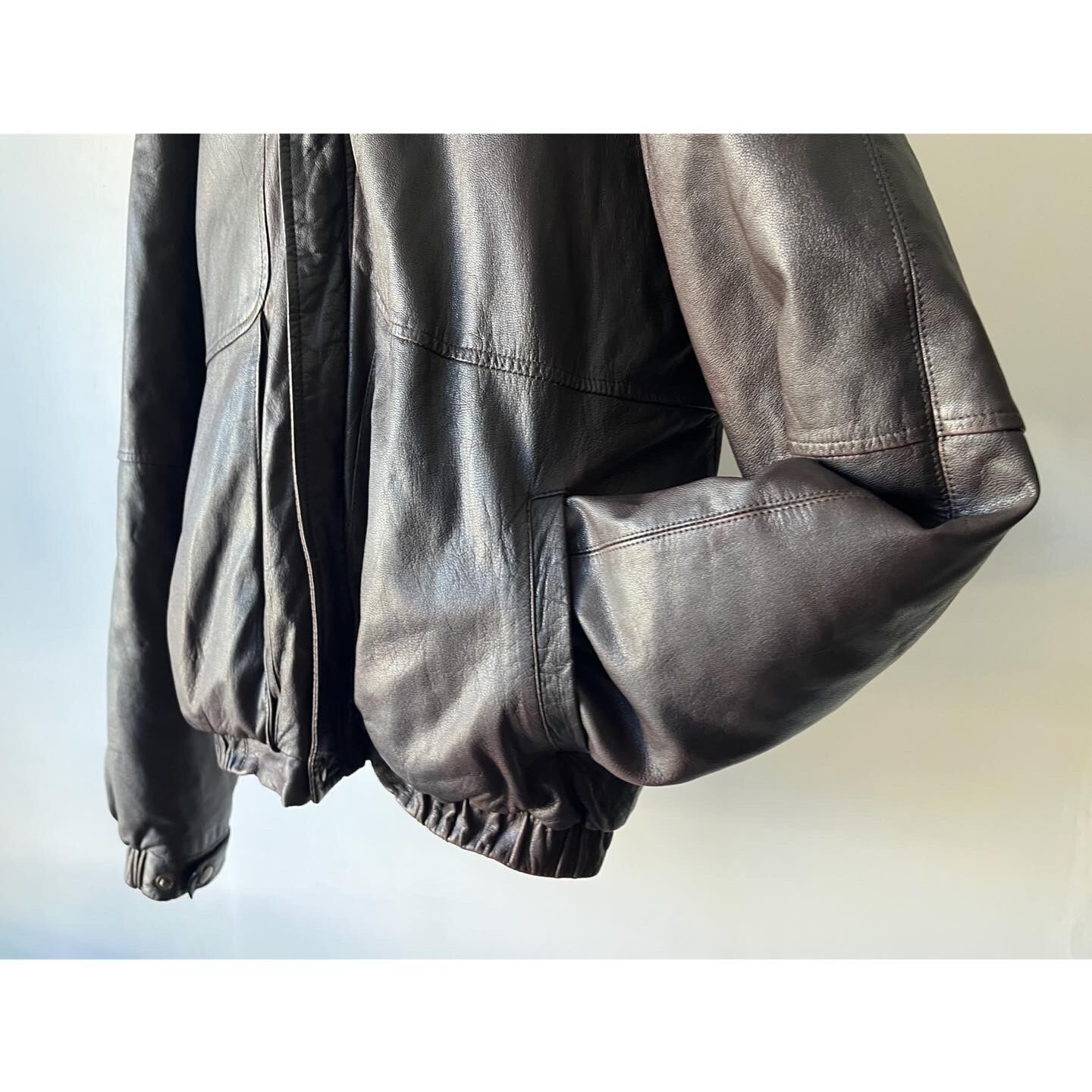 eddie bauer  's leather down jacket   ROOT online